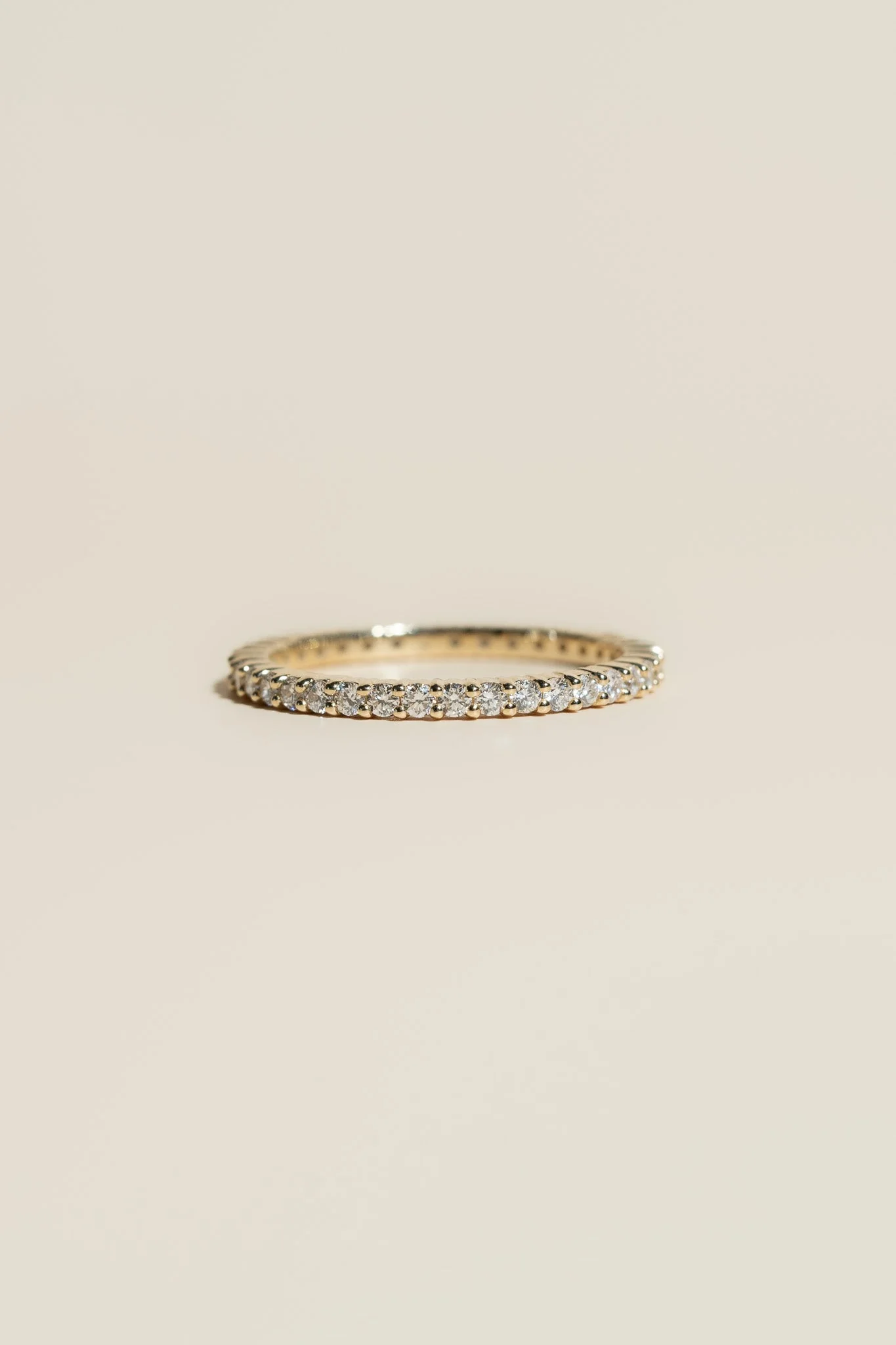 14K White Diamond Eternity Band - Image 5