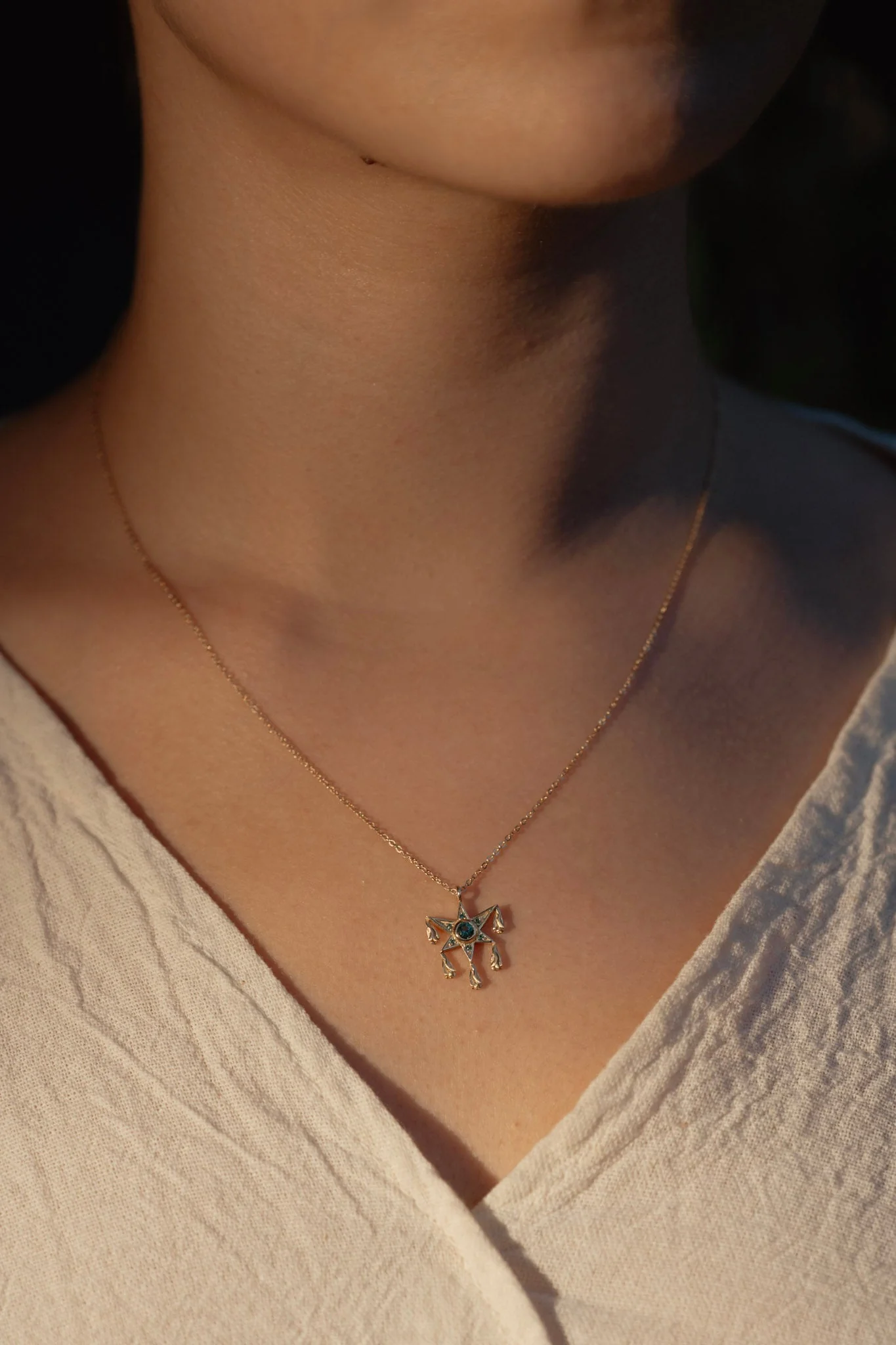 14K Emerald Piñata Necklace - Image 2