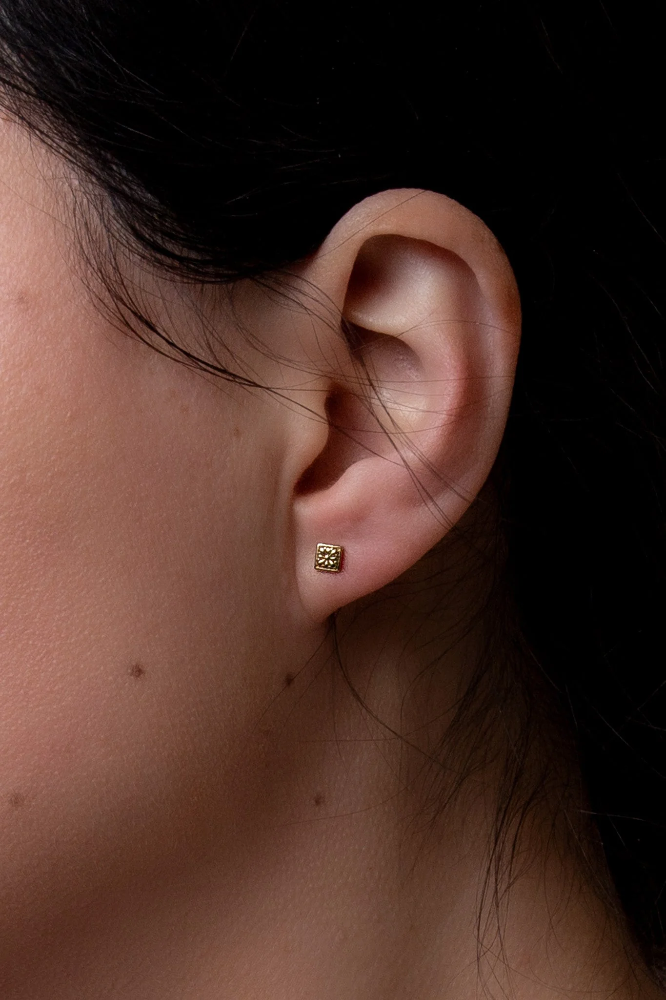 14K Mini Flores Talavera Stud - Image 2