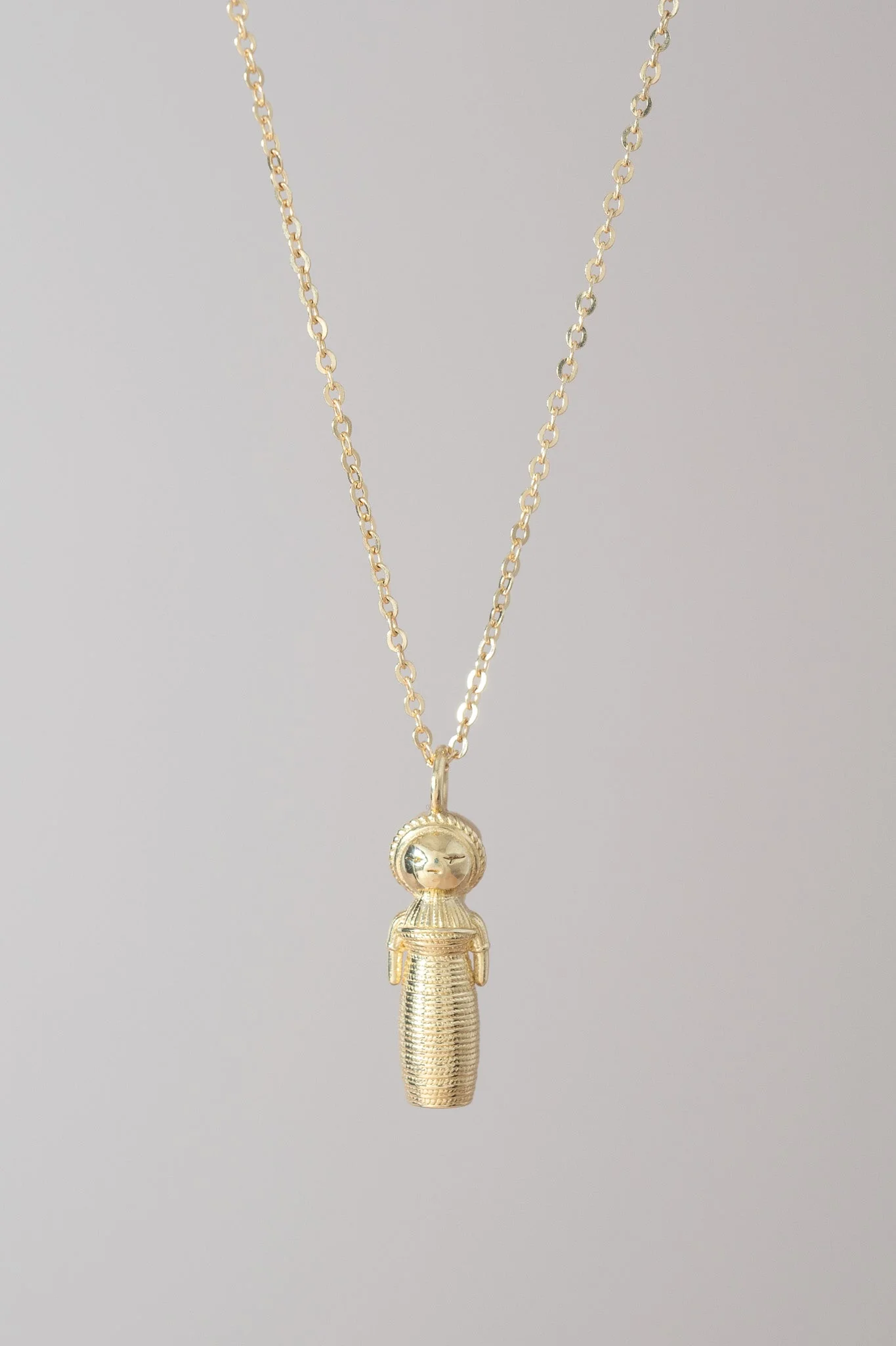 14K Quitapena Worry Doll Necklace - Image 4