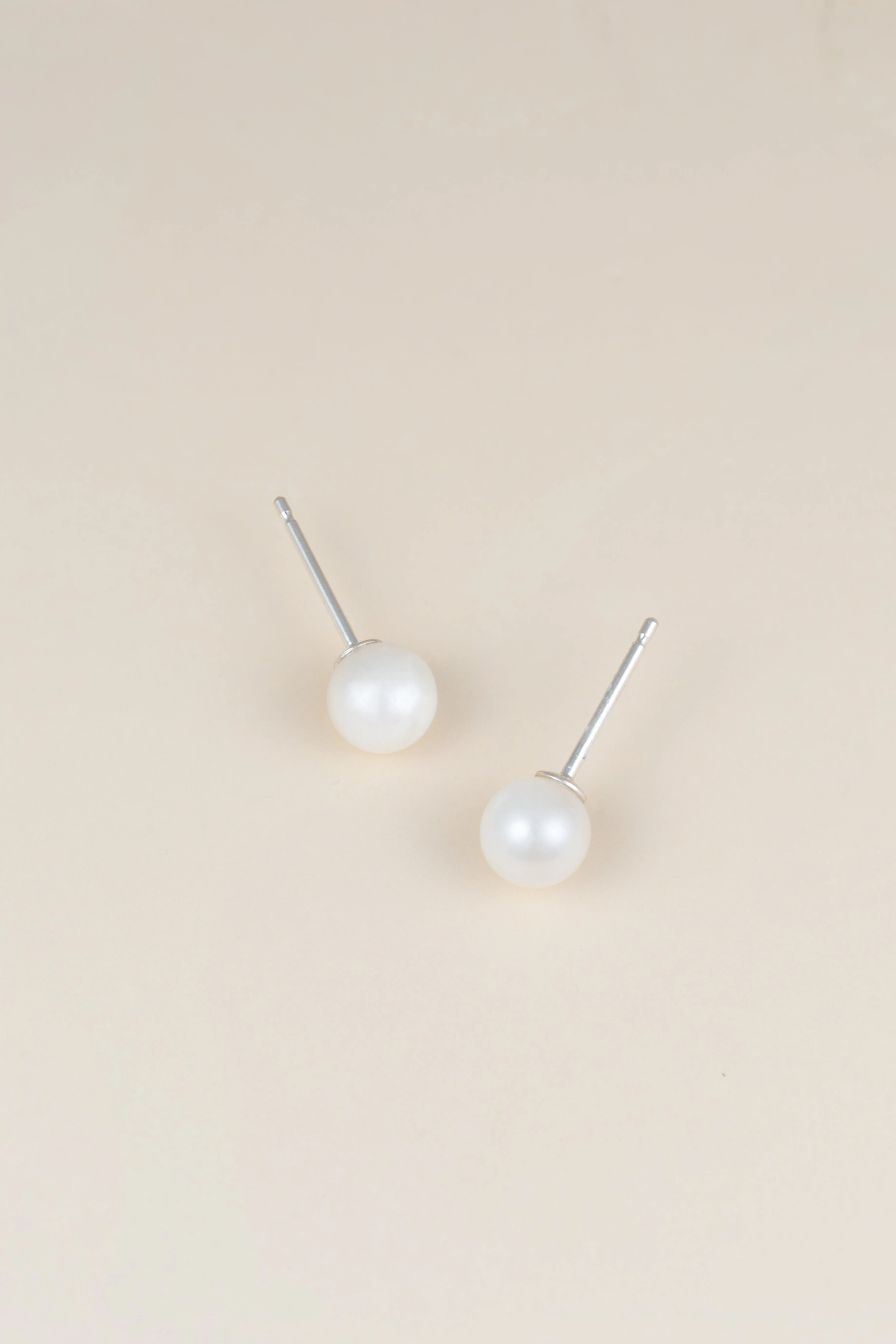 5mm Pearl Studs - Image 2