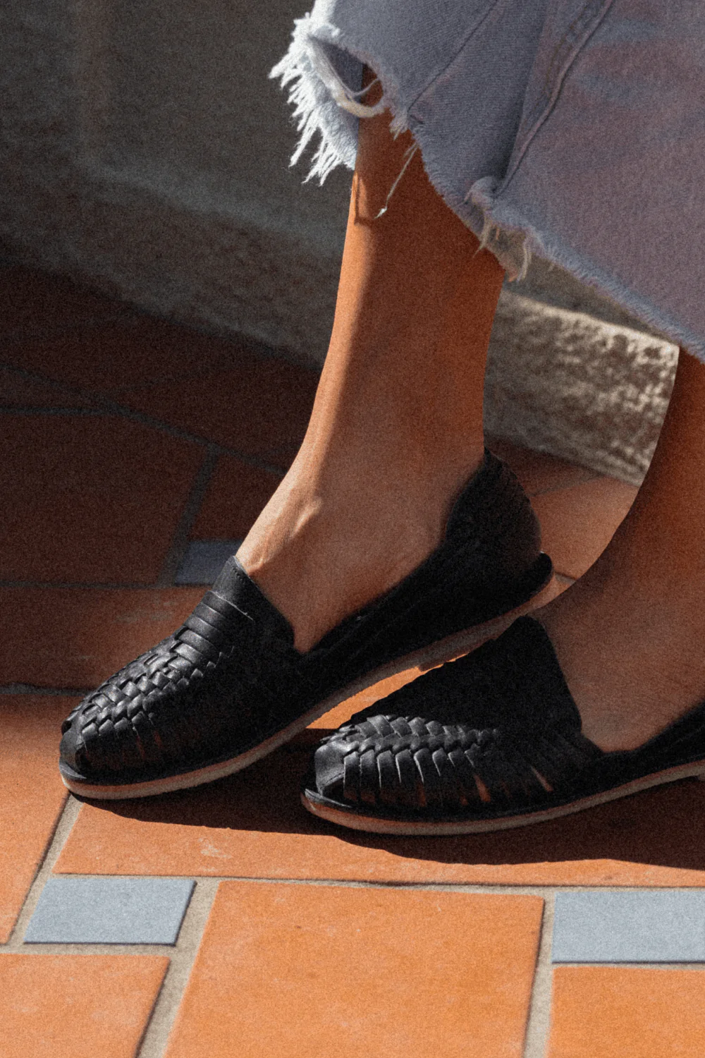Andy Leather Huaraches - Black - Image 5