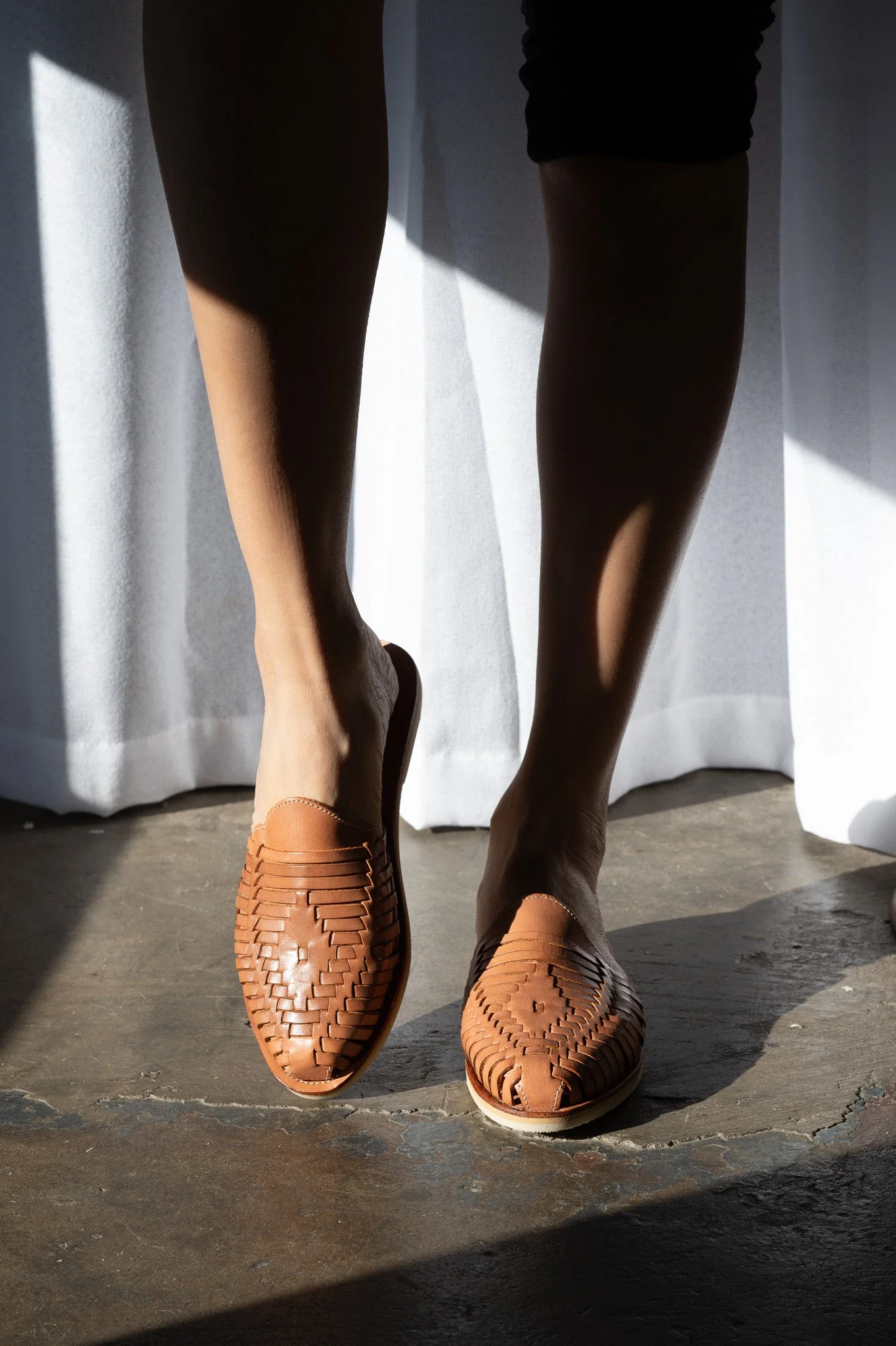 Andy Mule Huaraches - Tan - Image 8
