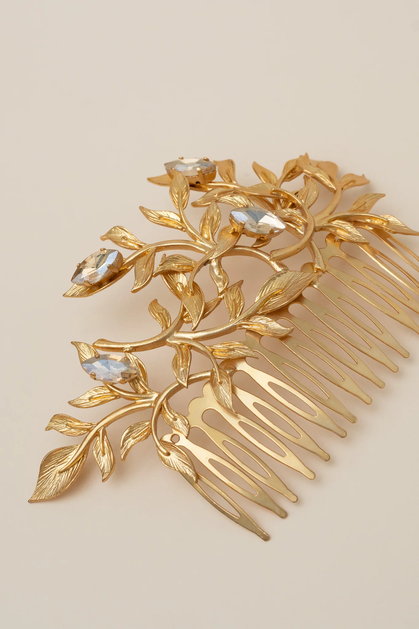 Secret Garden Leaves Hair Comb - Image 4