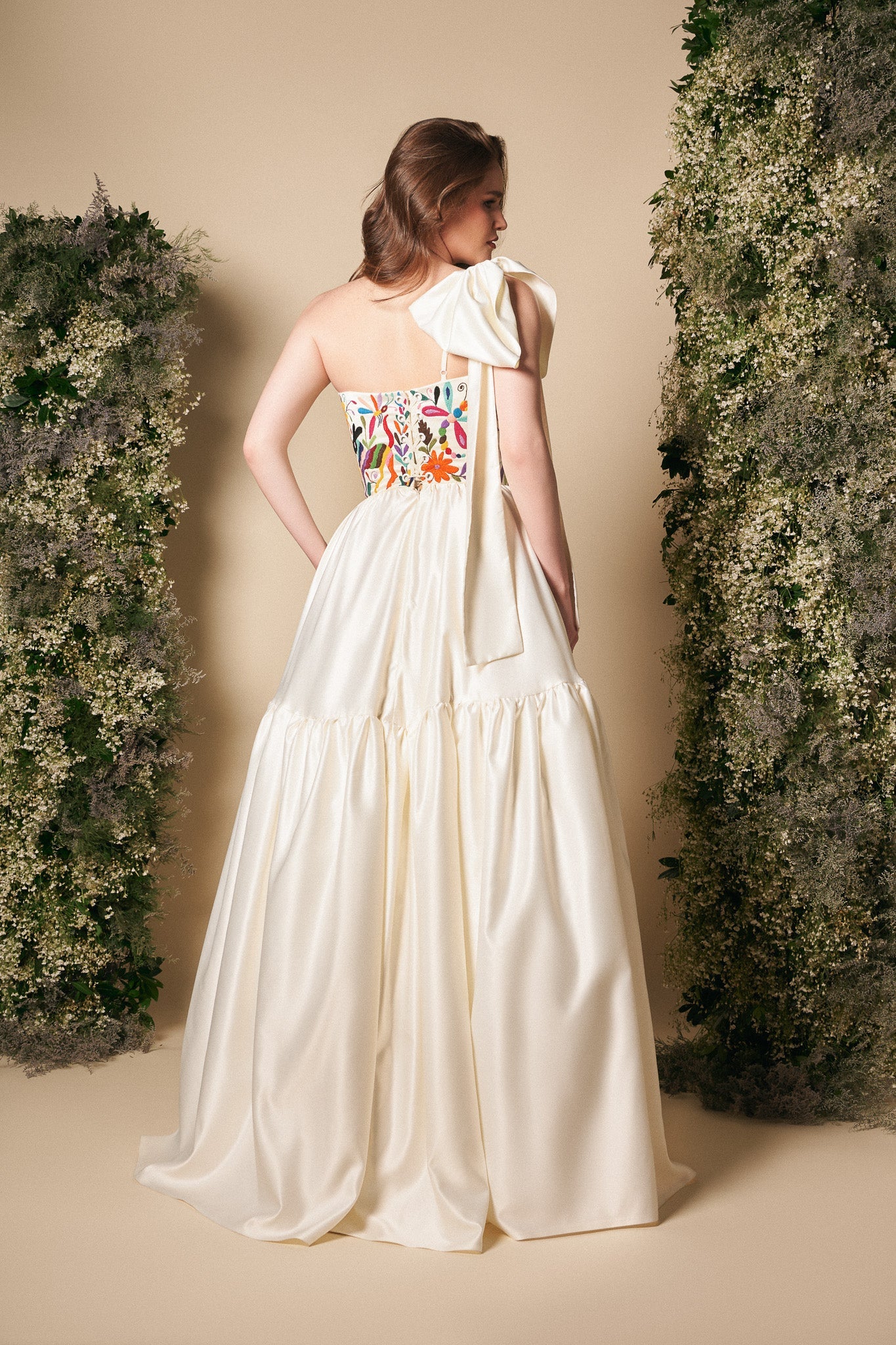 Flor de Doria Dress - Image 2