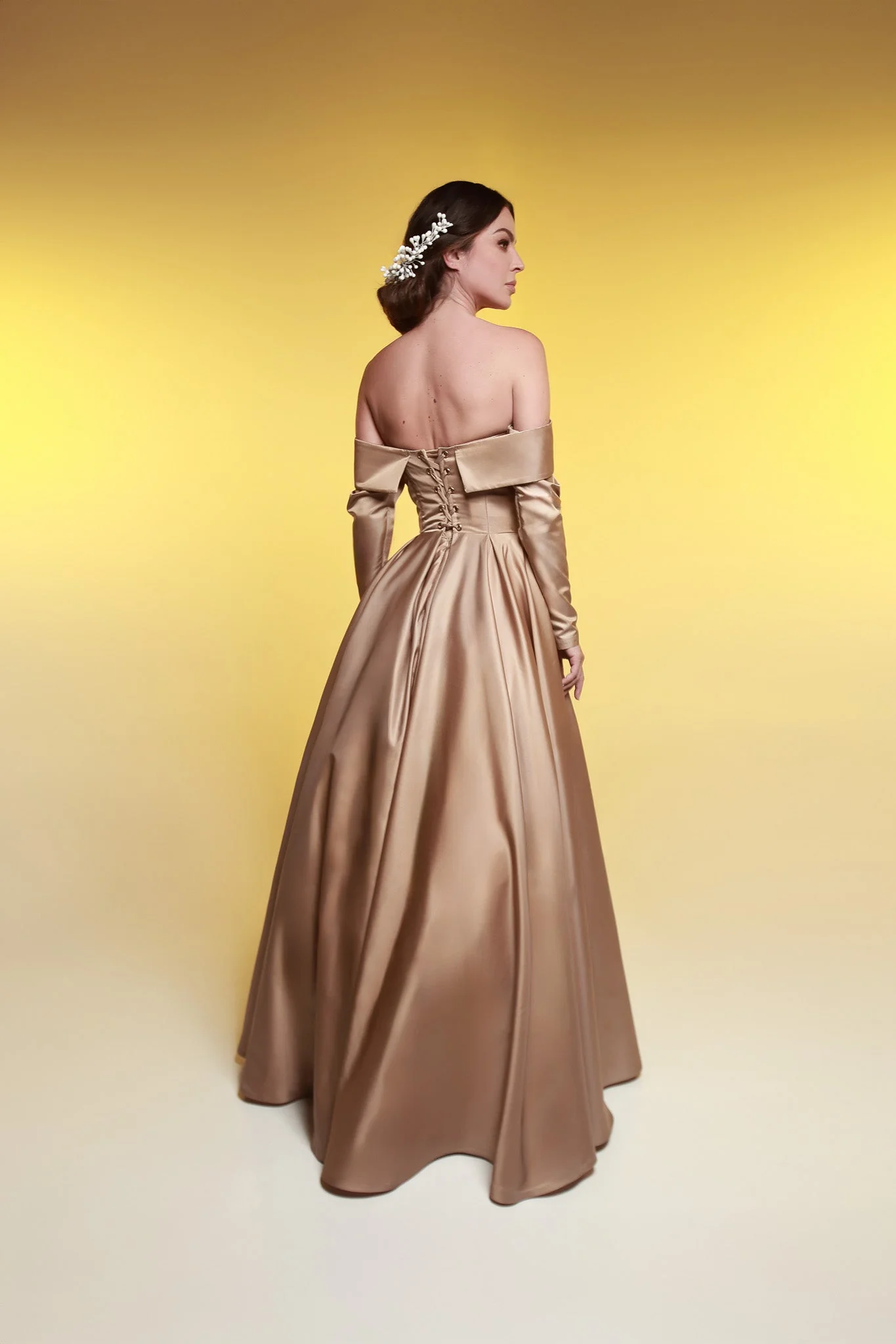 Golden Dress - Image 4