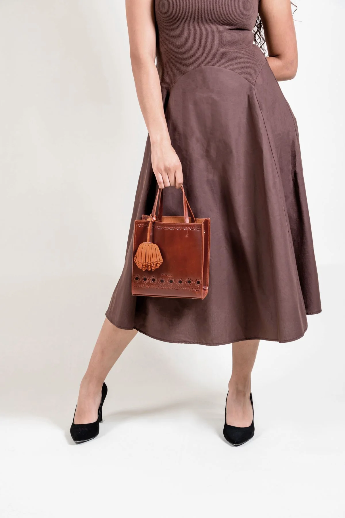 La Maceta Baby Tote - Rust - Image 5