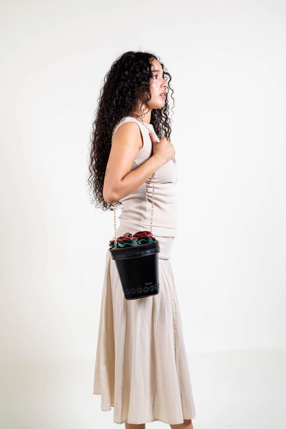 La Maceta Crossbody - Black - Image 7