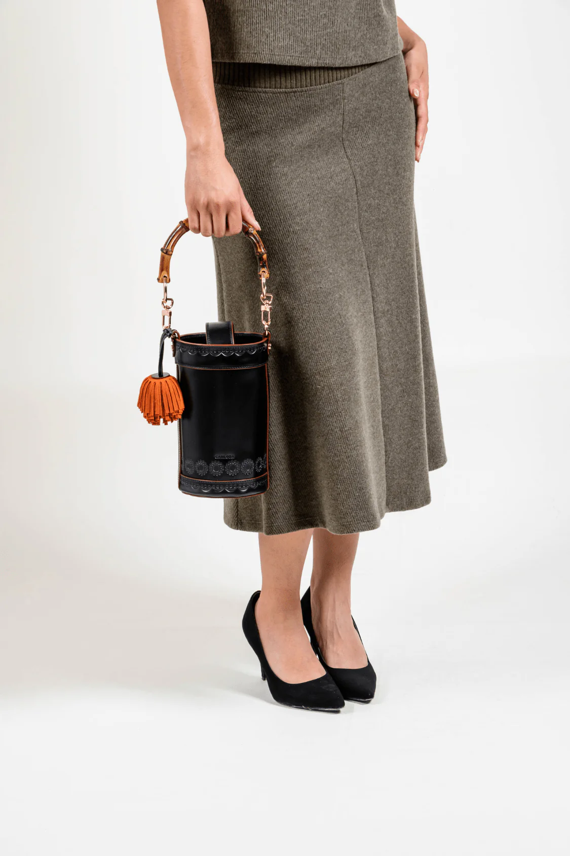 La Maceta Crossbody - Black - Image 8