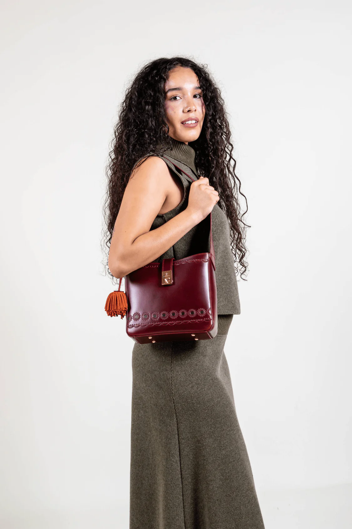 La Maceta Shoulder Bag - Red - Image 6