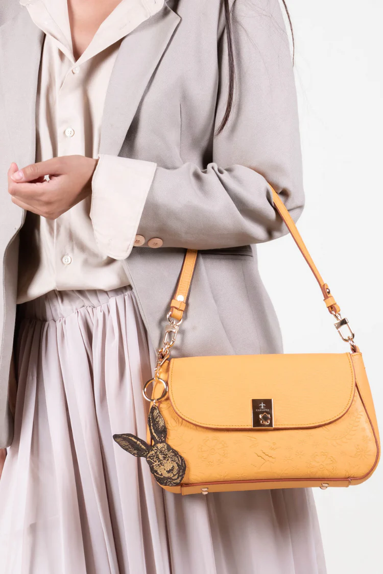 Liebre Baguette Bag - Yellow - Image 7