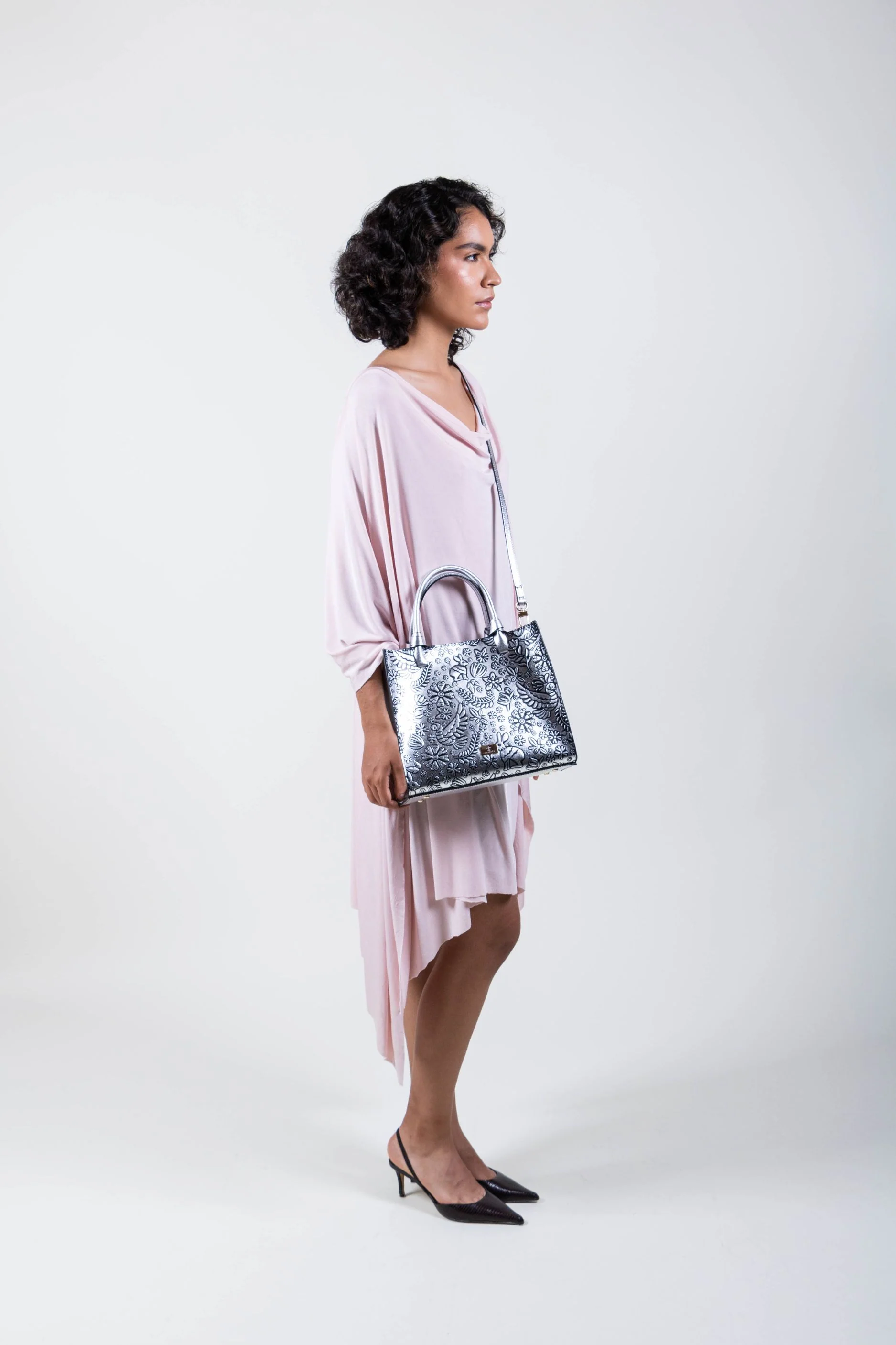 Liebre Metallic Mini Tote - Silver - Image 5