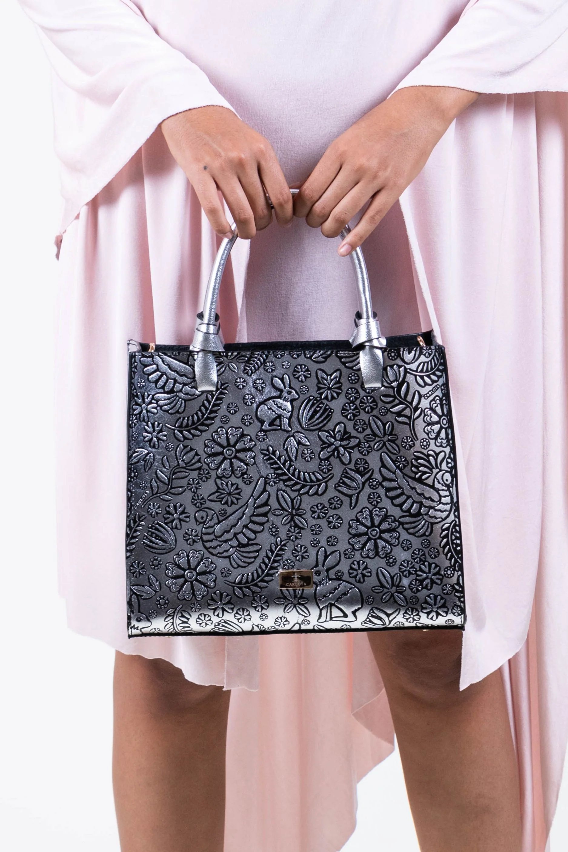 Liebre Metallic Mini Tote - Silver - Image 7