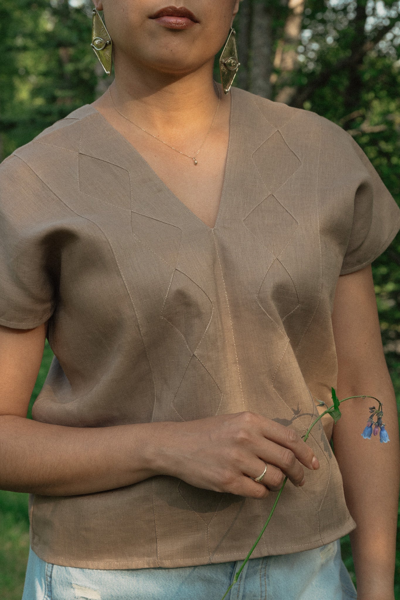 Linen Crop Huipil Betaza - Tan - Image 4