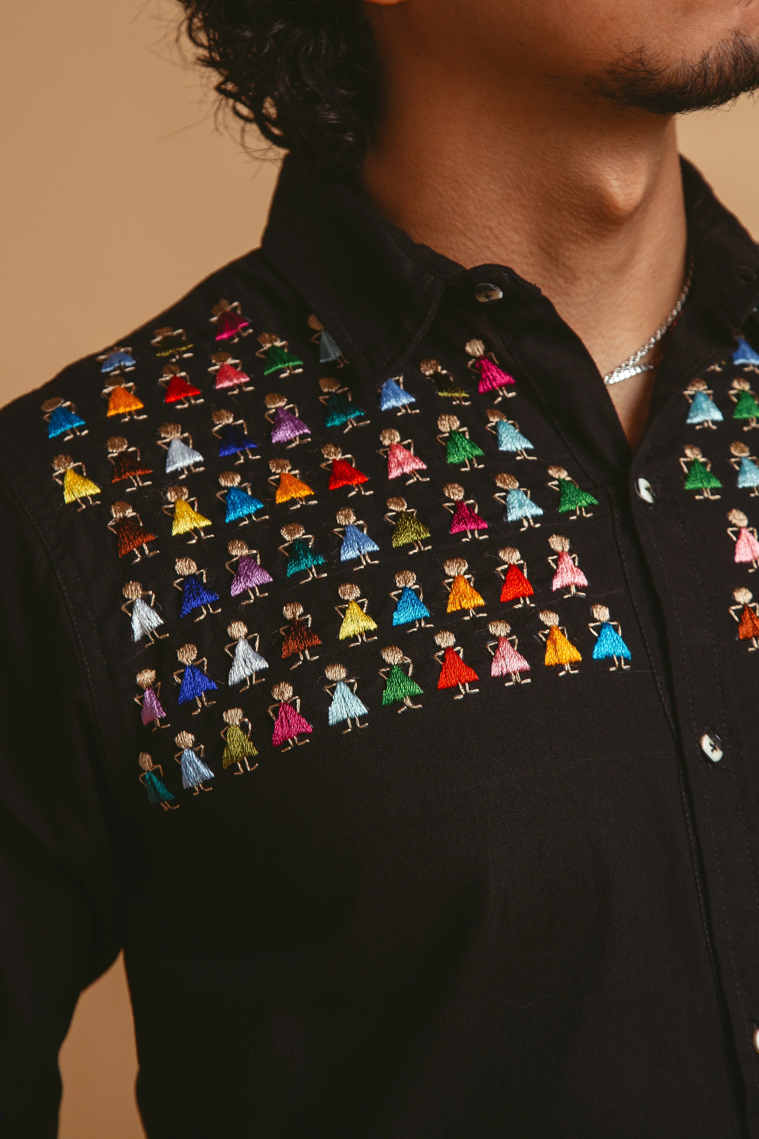 Muñequitos Button Down Shirt - Image 2
