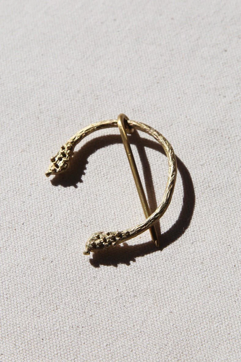 Bronze Nopal Brooch - Image 3