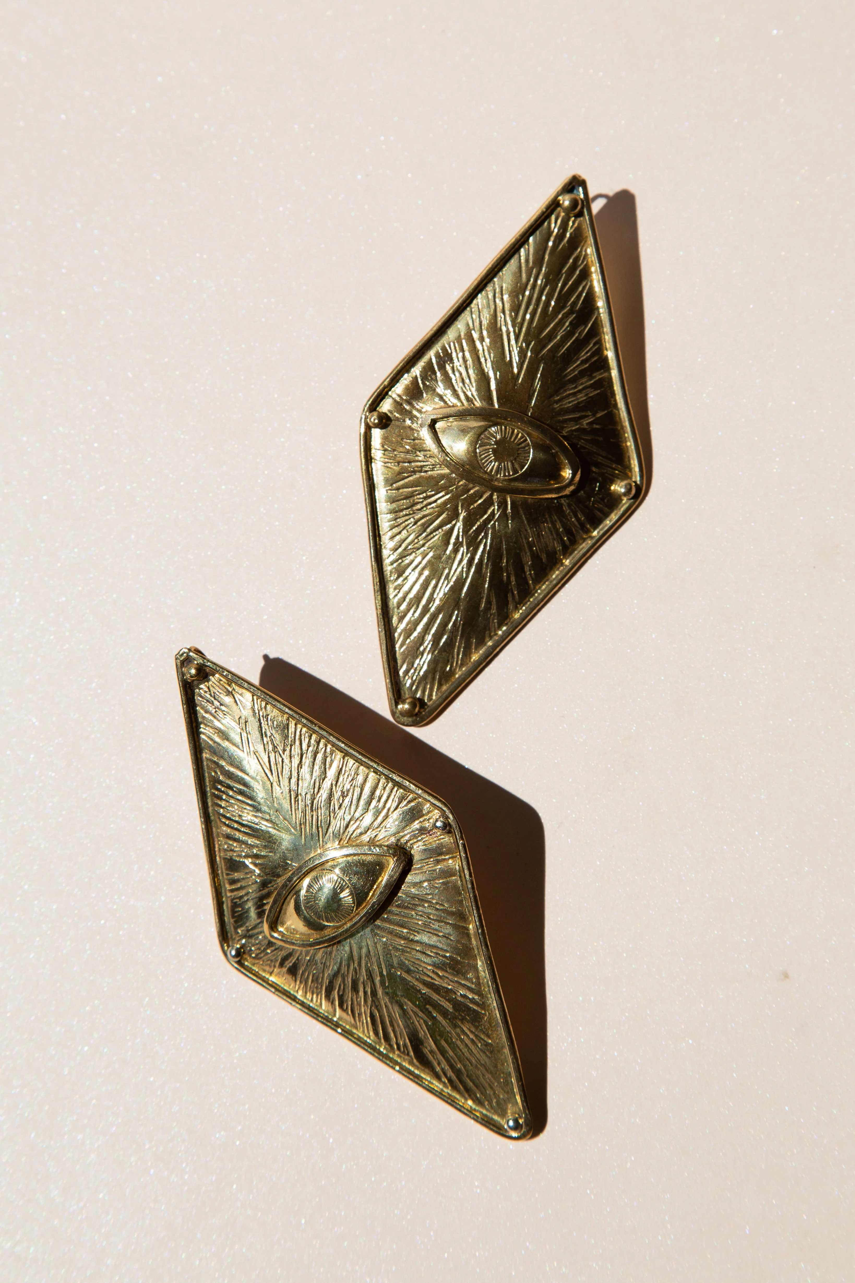 Ojo Gold Earrings