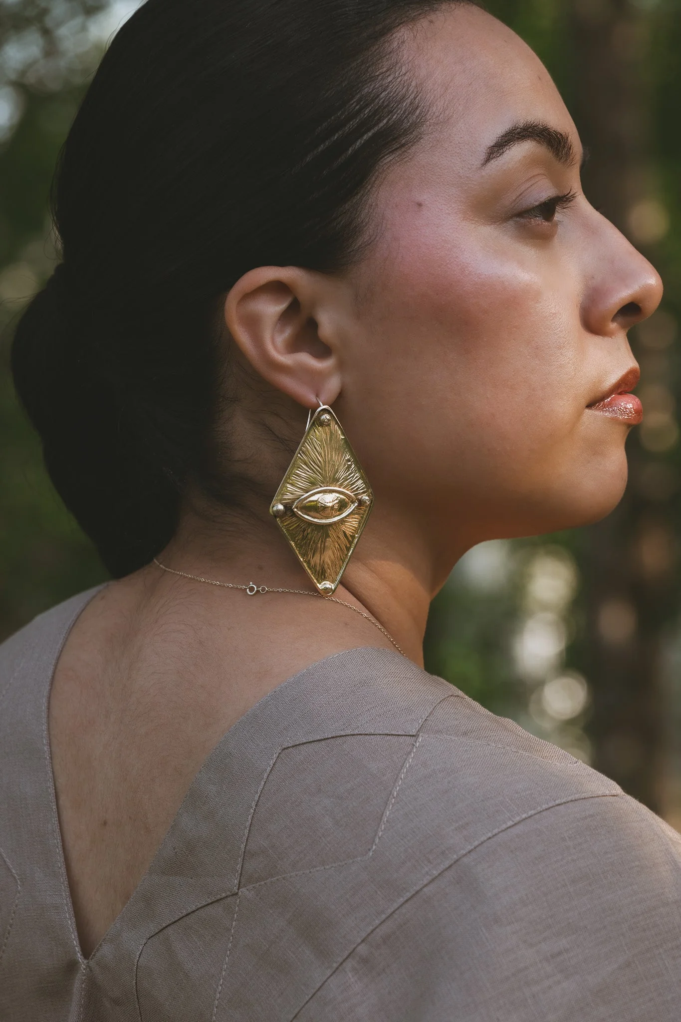 Ojo Gold Earrings - Image 2
