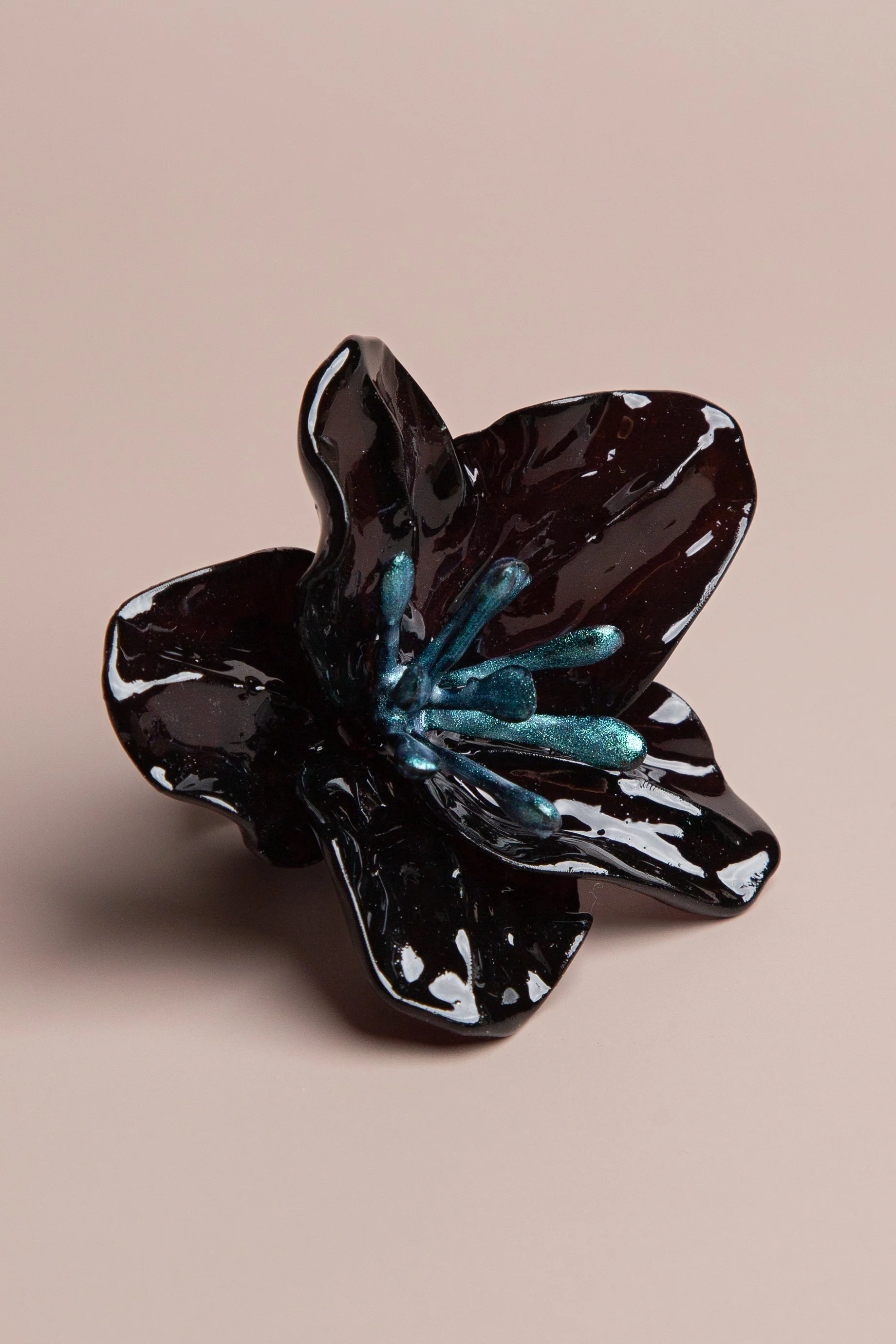 Orchid Oversize Ring - Image 8