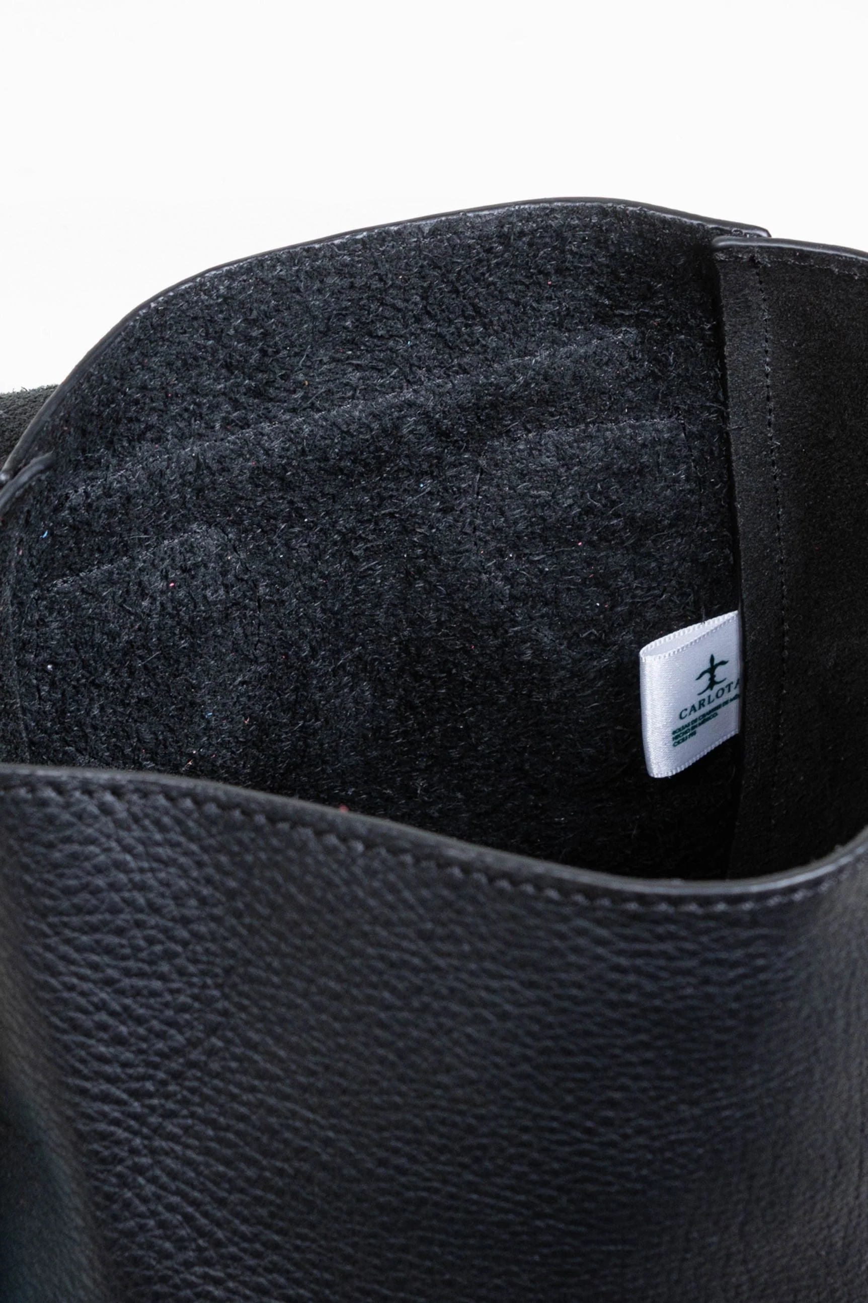Pájaro Backpack - Black - Image 5