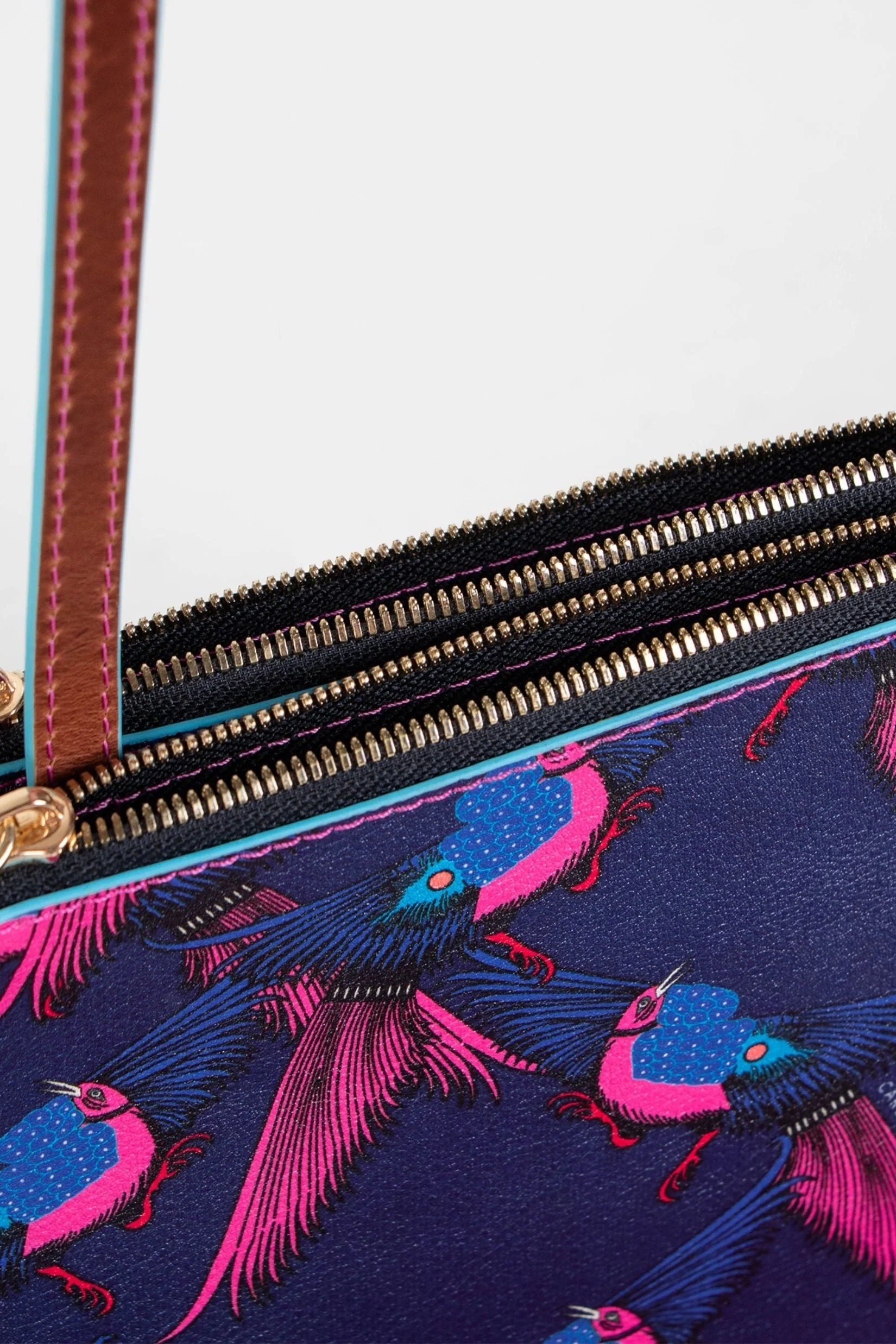 Pájaro Crossbody - Image 6