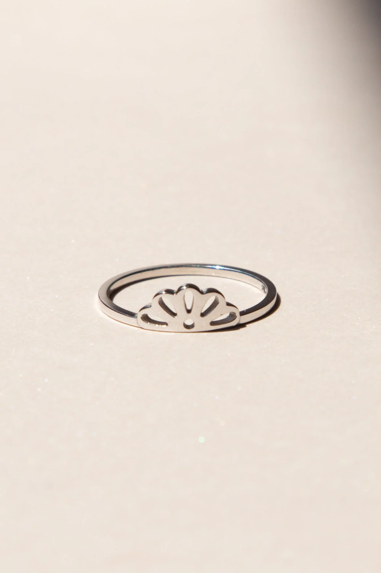 14K Papel Picado Flower Ring - Image 4