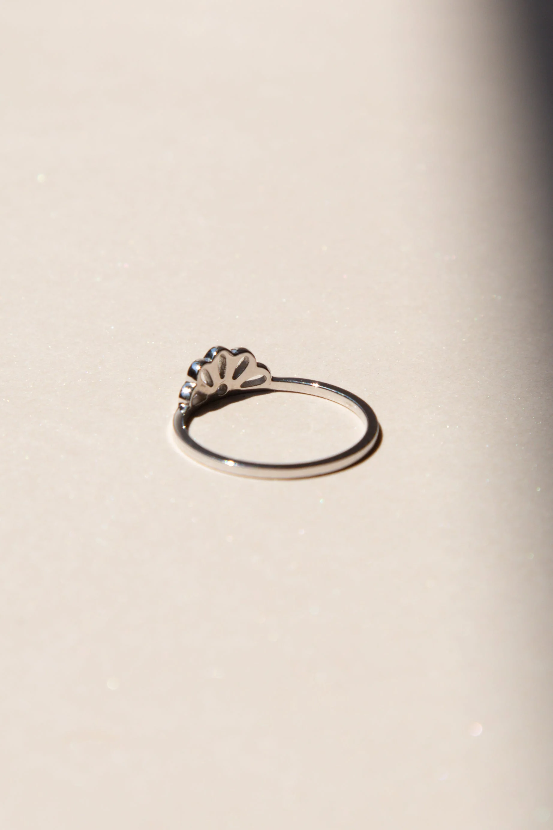 14K Papel Picado Flower Ring - Image 5