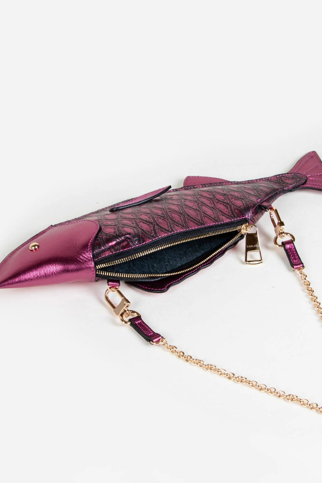 Pescado Crossbody - Fuchsia - Image 4