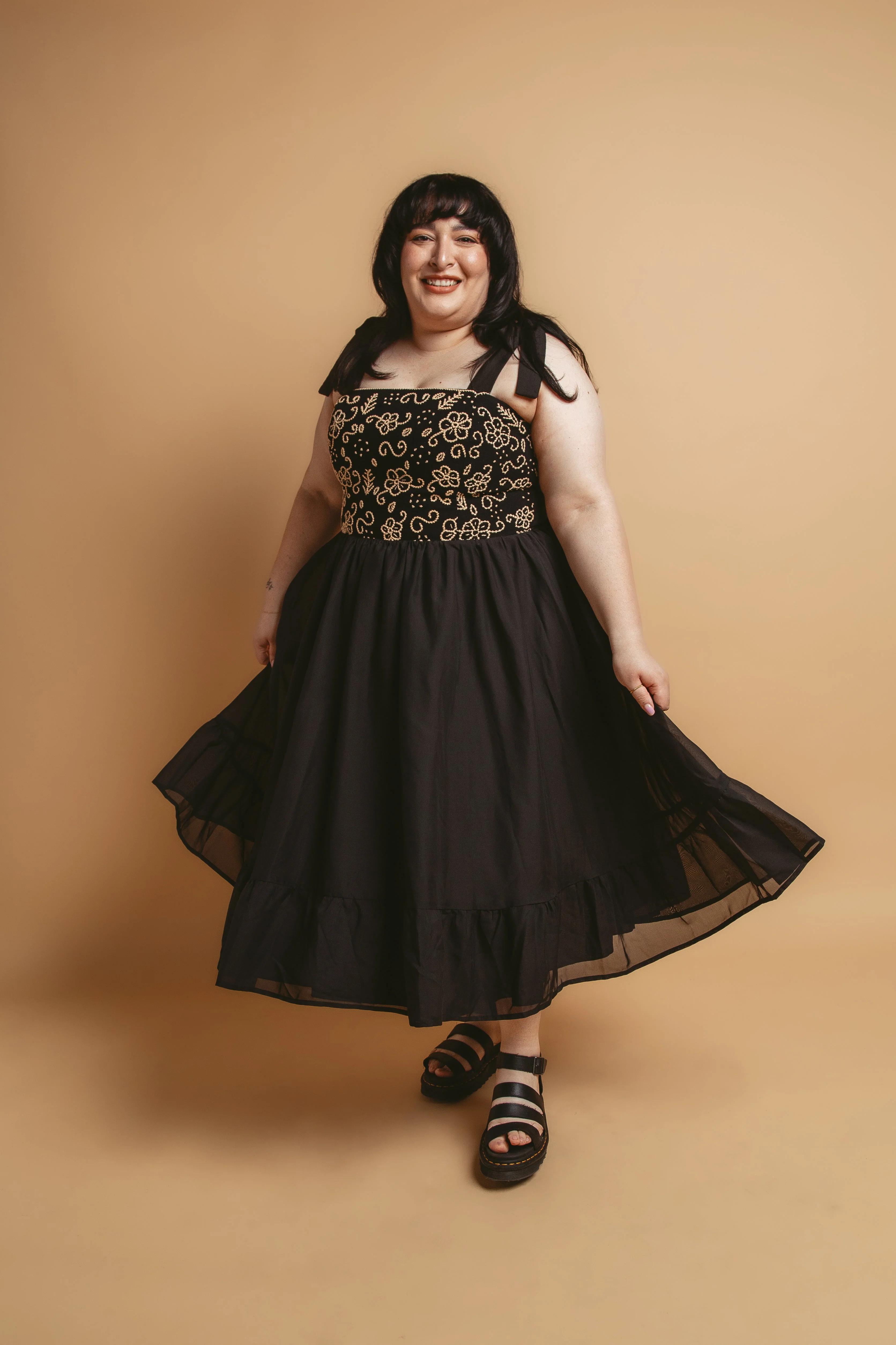 Santa Cruz Embroidered Dress