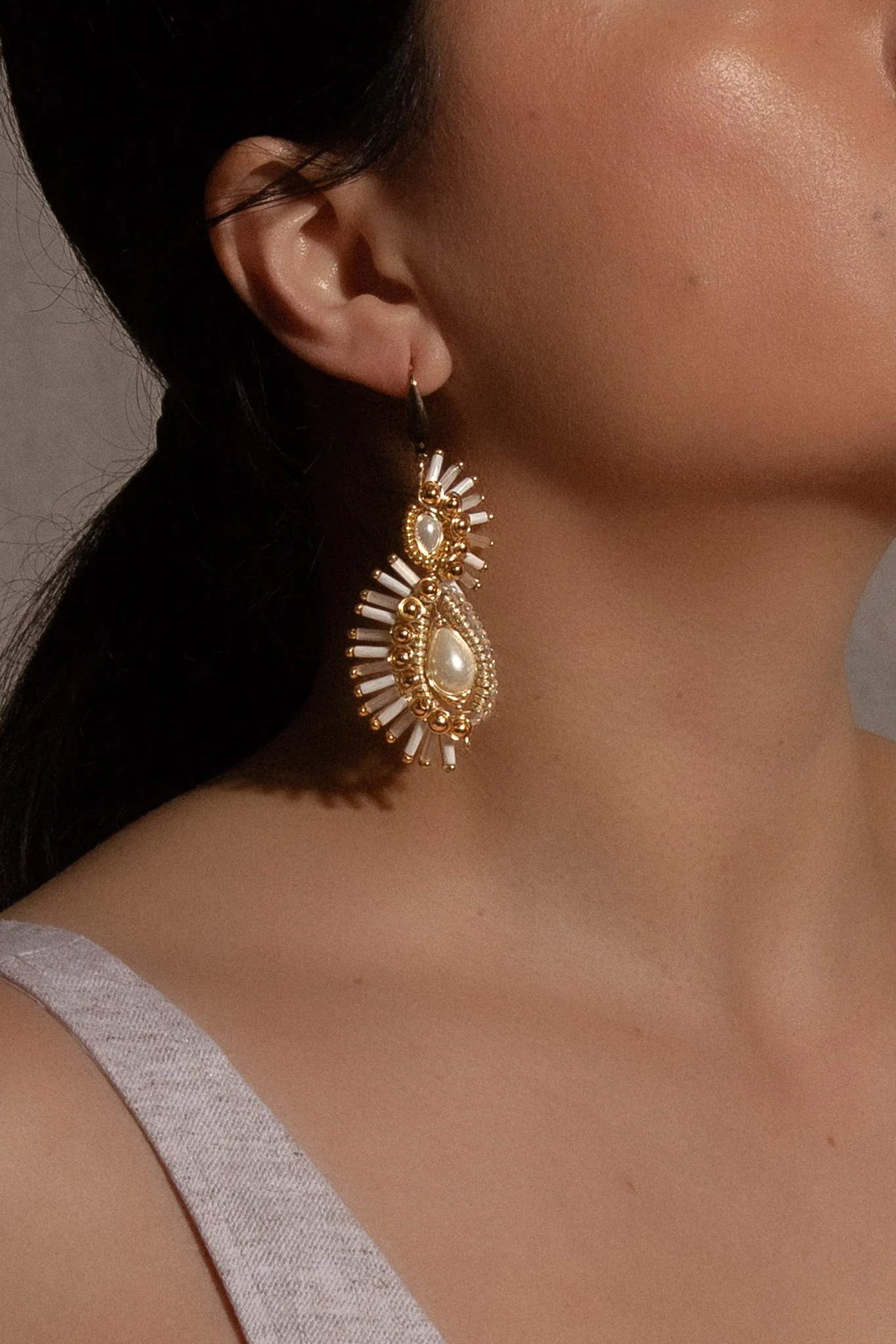 Sienna Drop Earrings - White - Image 3